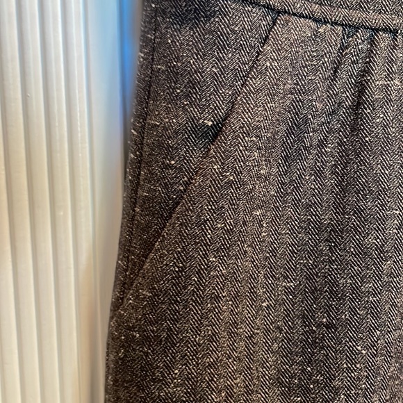 Vintage style dress, satin top and knit bottom, great condition, size 4 - Picture 6 of 7